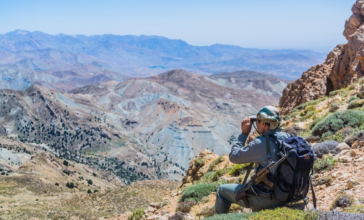 محیط‌بانان نگهبان‌های بی‌ادعا/ از جان می‌گذرند تا حیات بماند