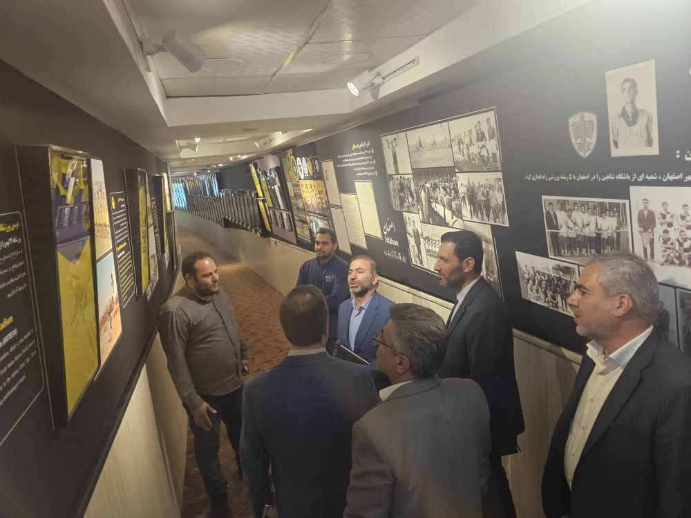 بازدید رئیس مرکز حراست وزارت ورزش و جوانان از ورزشگاه نقشجهان اصفهان بازدید رئیس مرکز حراست وزارت ورزش و جوانان از ورزشگاه نقشجهان اصفهان