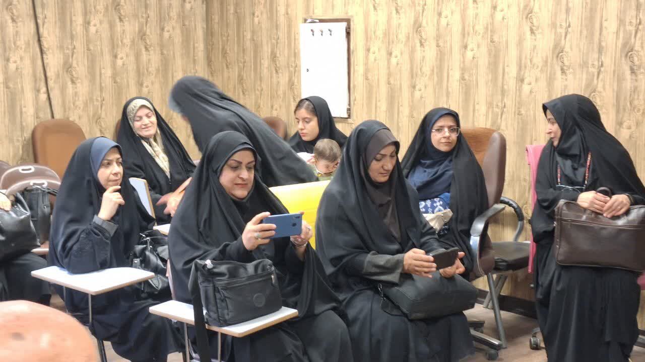 رویداد جامعه پرداز با هدف شبکه سازی و همکاری نهادهای مردمی در حوزه خانواده برگزار می شود