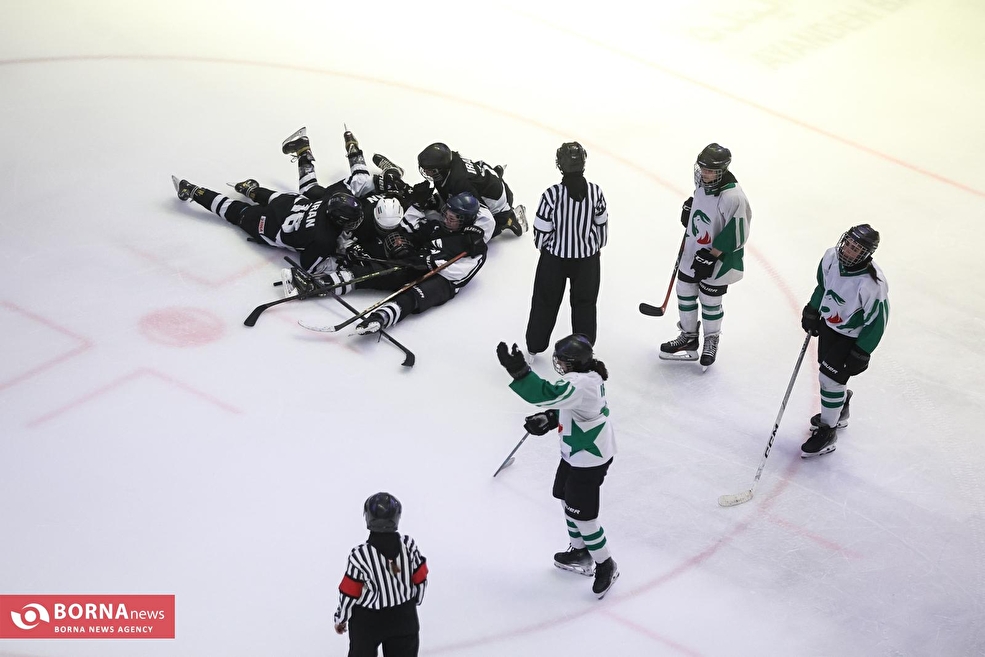 فینال لیگ هاکی روی یخ دختران