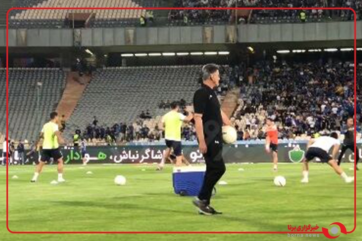 لحظاتی از گرم کردن دو تیم استقلال و آلومینیوم پیش از دیدار امروز