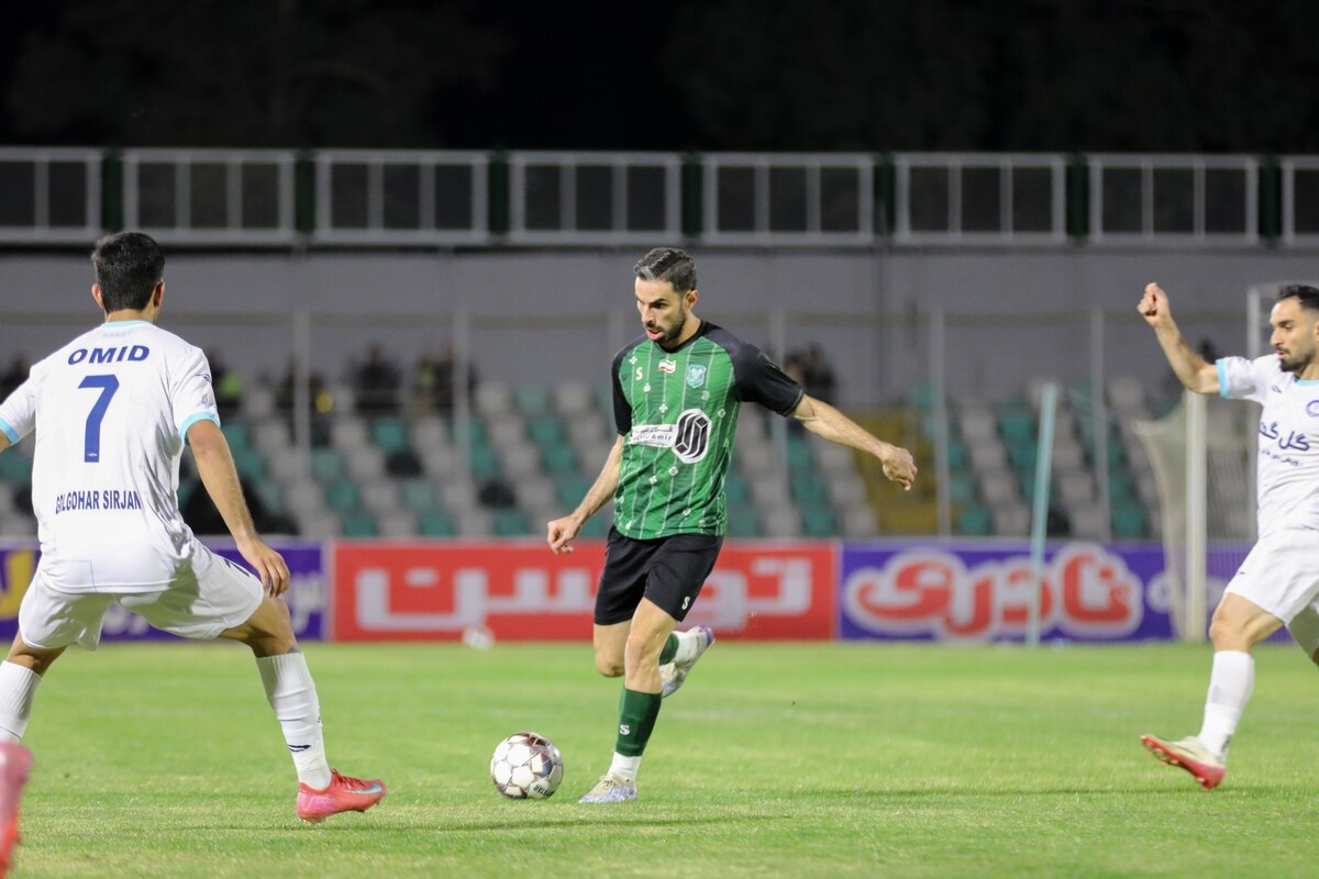 جدال سرد در خرم‌آباد؛ خیبر و گل‌گهر به بن‌بست گل رسیدند