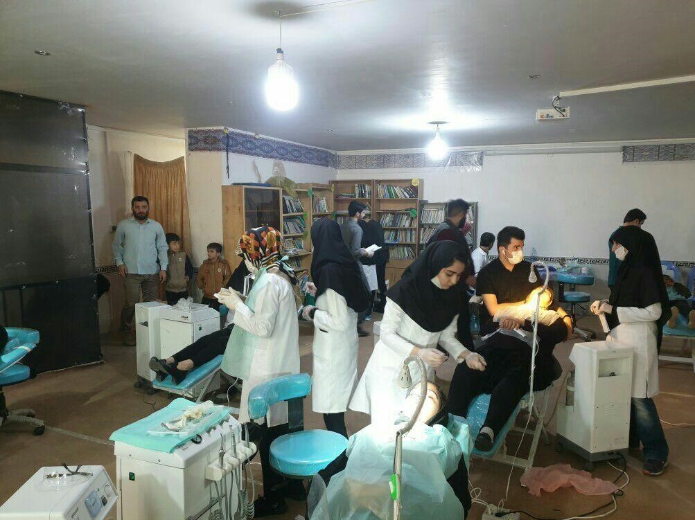 خدمات‌رسانی رایگان بیمارستان سیار ۹۹ تختخوابی بنیاد برکت در مهرگان و محمدیه