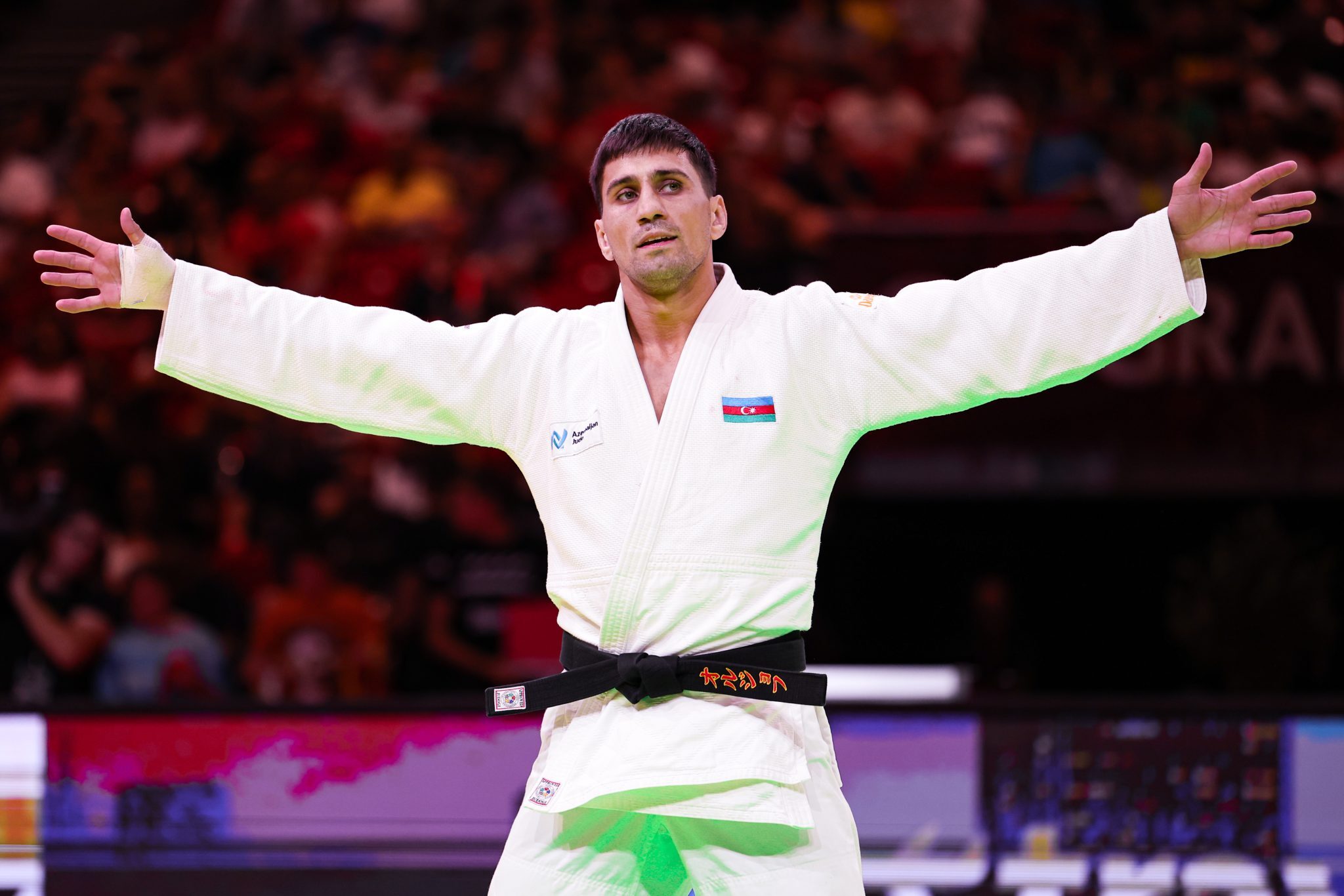 رستم اوروجوف رستم اوروجوف