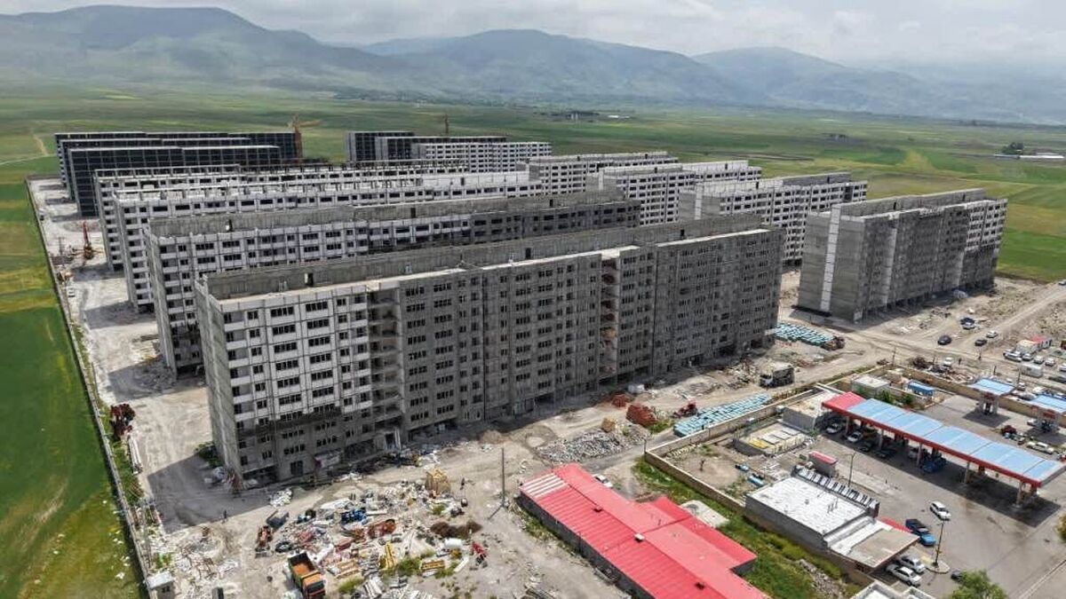 ساخت ۹۴ هزار واحد مسکن کارگری در ۸ استان/ شناسایی ۲۰۳ تعاونی مشکل‌دار