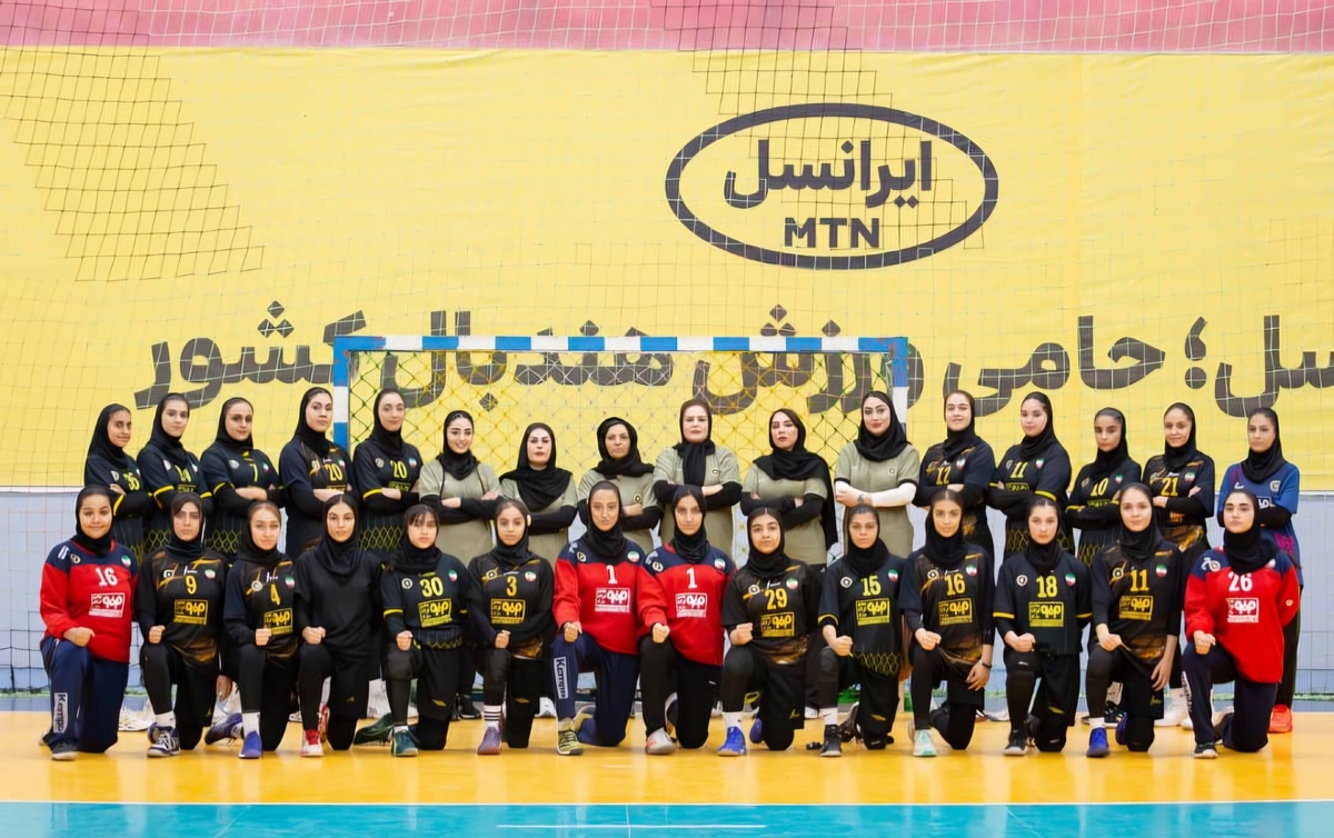 ۴ پیروزی و ۸ امتیاز حاصل تلاش هندبالیست‌های نوجوان در لیگ آیندگان