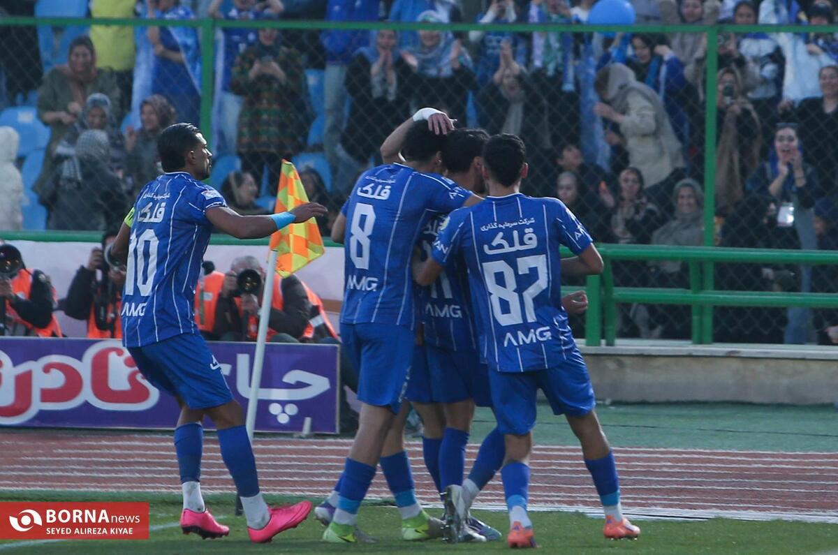 حق داریم نگران اشتباهات داوری در دربی باشیم/ ورزشگاه تختی مصدومیت را به بازیکنان هدیه داد