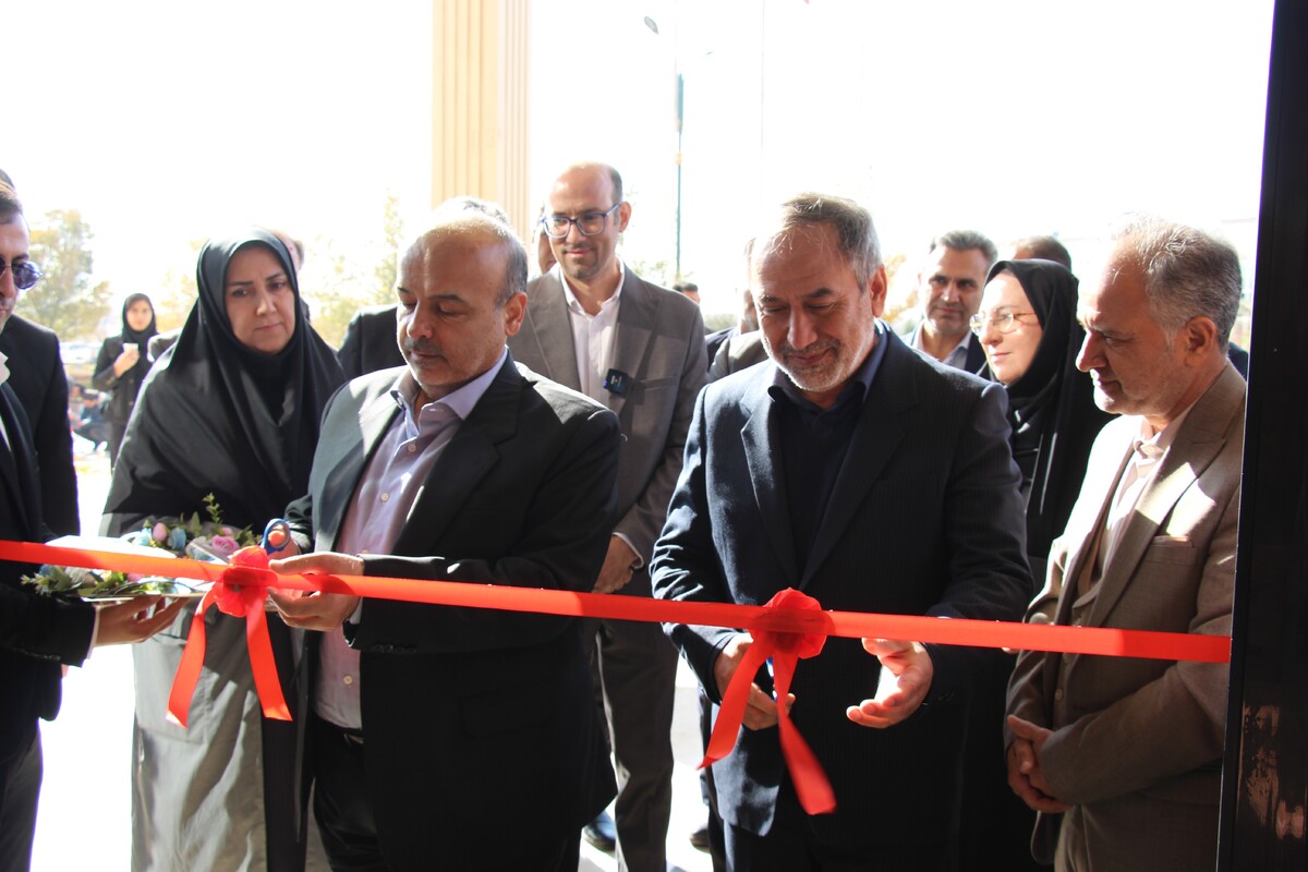 افتتاح نمایشگاه دستاورد‌های پژوهش و فناوری در قزوین