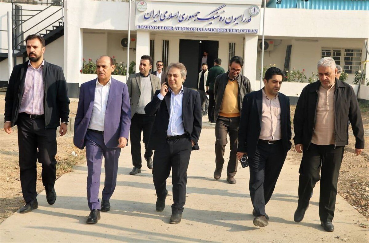 بازدید چراغی و ثابت‌قدم از فدراسیون‌های دوچرخه سواری و روئینگ و ورزشگاه آزادی