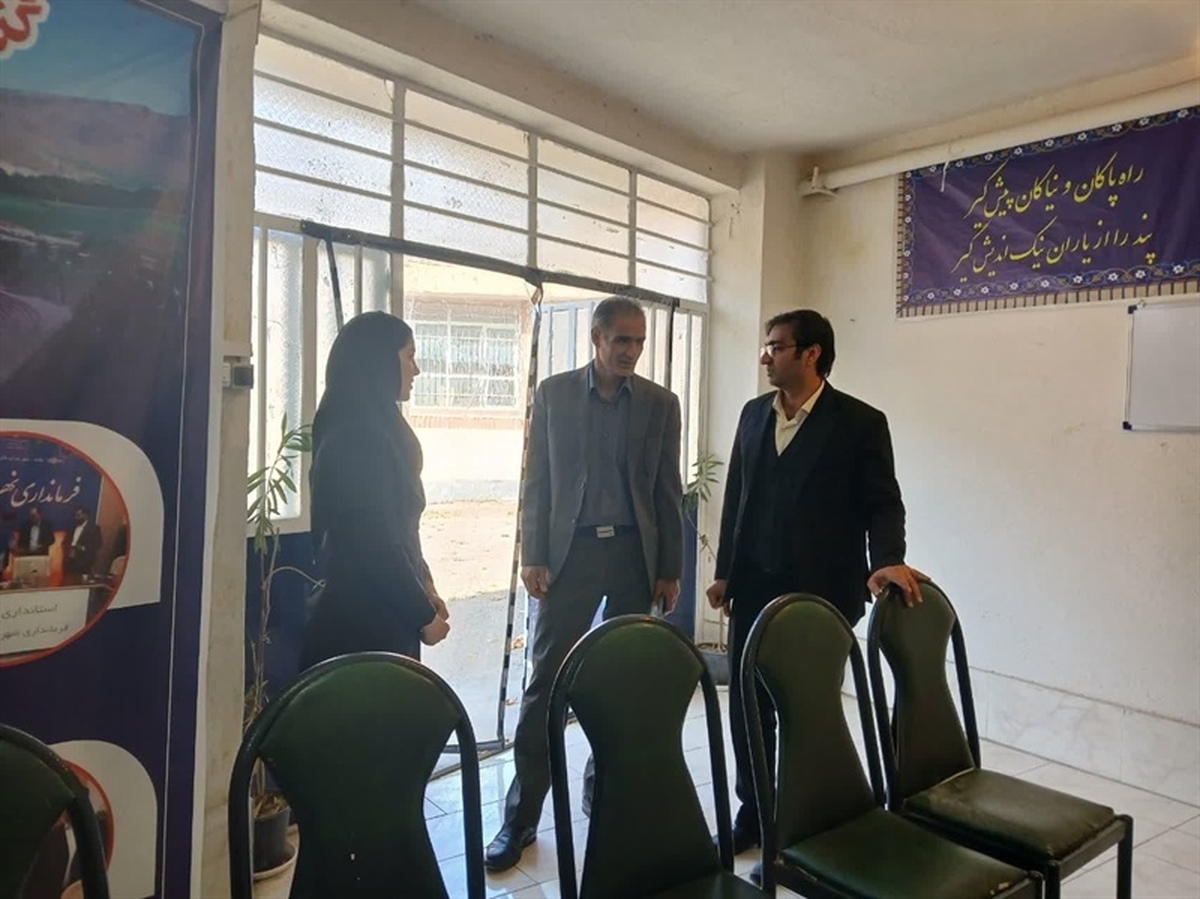 بازدید معاون امور جوانان اداره‌ کل ورزش و جوانان استان همدان از خانه جوان شهرستان نهاوند