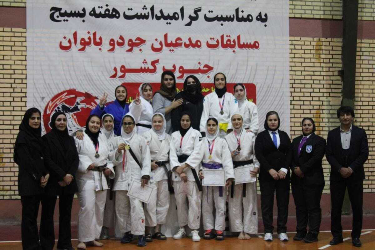 جودوکاران بانوان فارس در مسابقات جنوب کشور درخشان ظاهر شدند