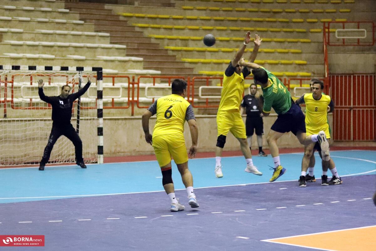 یازدهمین دوره هندبال پیشکسوتان کشور در کرمانشاه