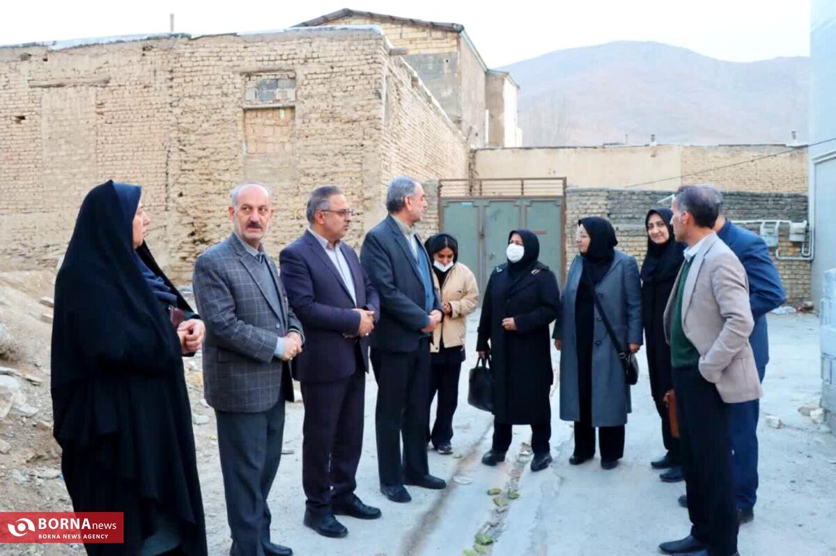 دیدار میدانی و دلجویی مسئولان ارشد استانی از خانواده‌های دارای دو معلول در اراک