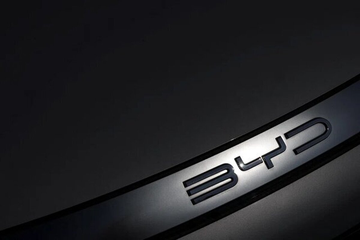 فروش بی‌وای‌دی برای سومین ماه متوالی کاهش یافت