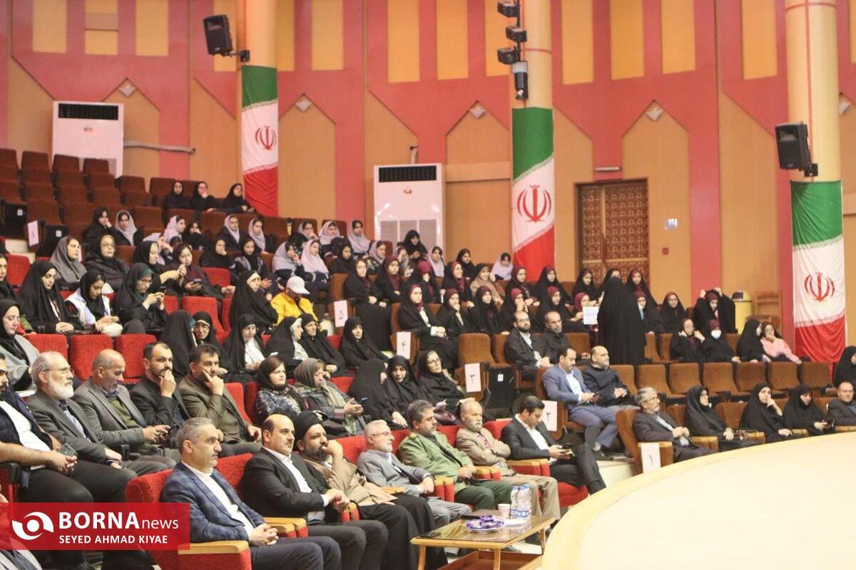 برگزاری همایش بزرگداشت میرزا کوچک خان جنگلی در لاهیجان