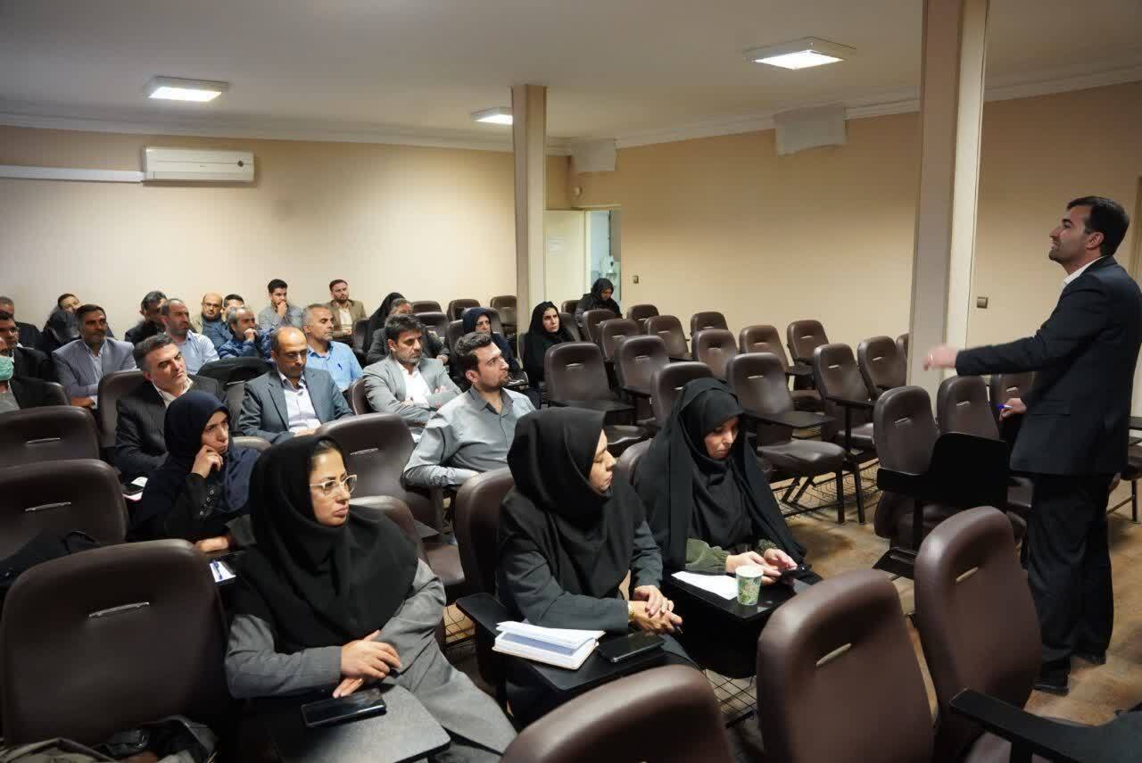 برگزاری دوره ارتقای مهارت های حکمرانی ویژه بخشداران و مدیران پایه