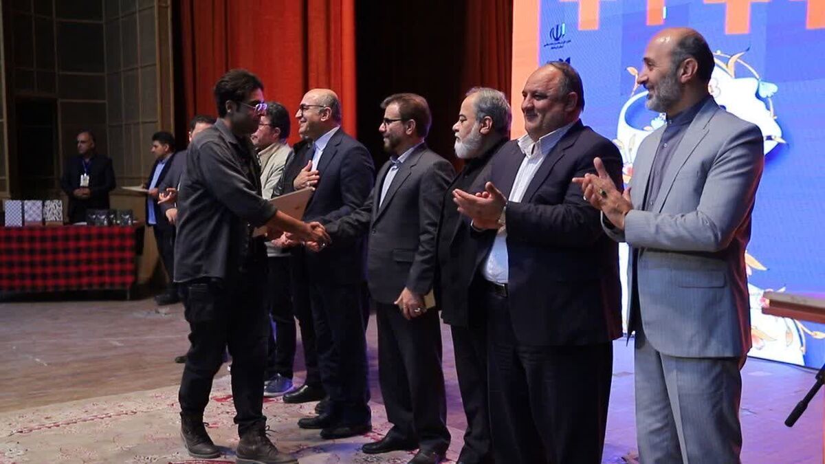 برگزیدگان سی‌وهفتمین جشنواره تئاتر استان کرمانشاه معرفی شدند
