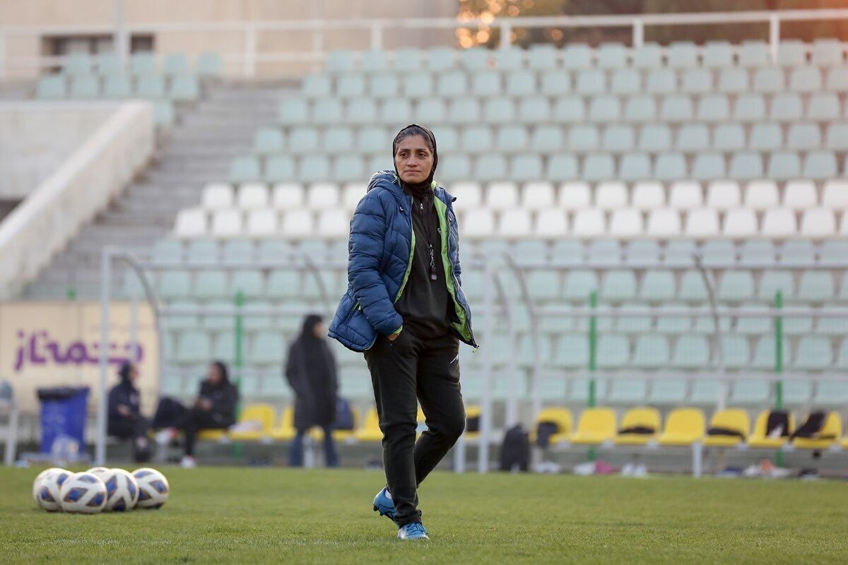 سرمربی تیم ملی بانوان: امیدوارم بتوانیم جایگاه واقعی فوتبال بانوان ایران را تثبیت کنیم