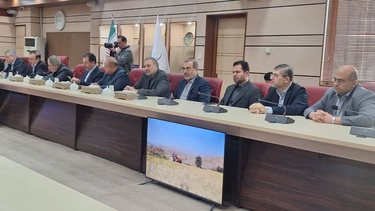 تحریمها را مانعی بر ای توسعه روابط اقتصادی با ایران نمی دانیم تحریمها را مانعی بر ای توسعه روابط اقتصادی با ایران نمی دانیم