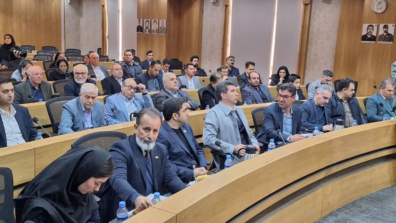 افزایش صادرات به کشورهای هدف از مهمترین اولویت‌های اتاق بازرگانی قزوین است 