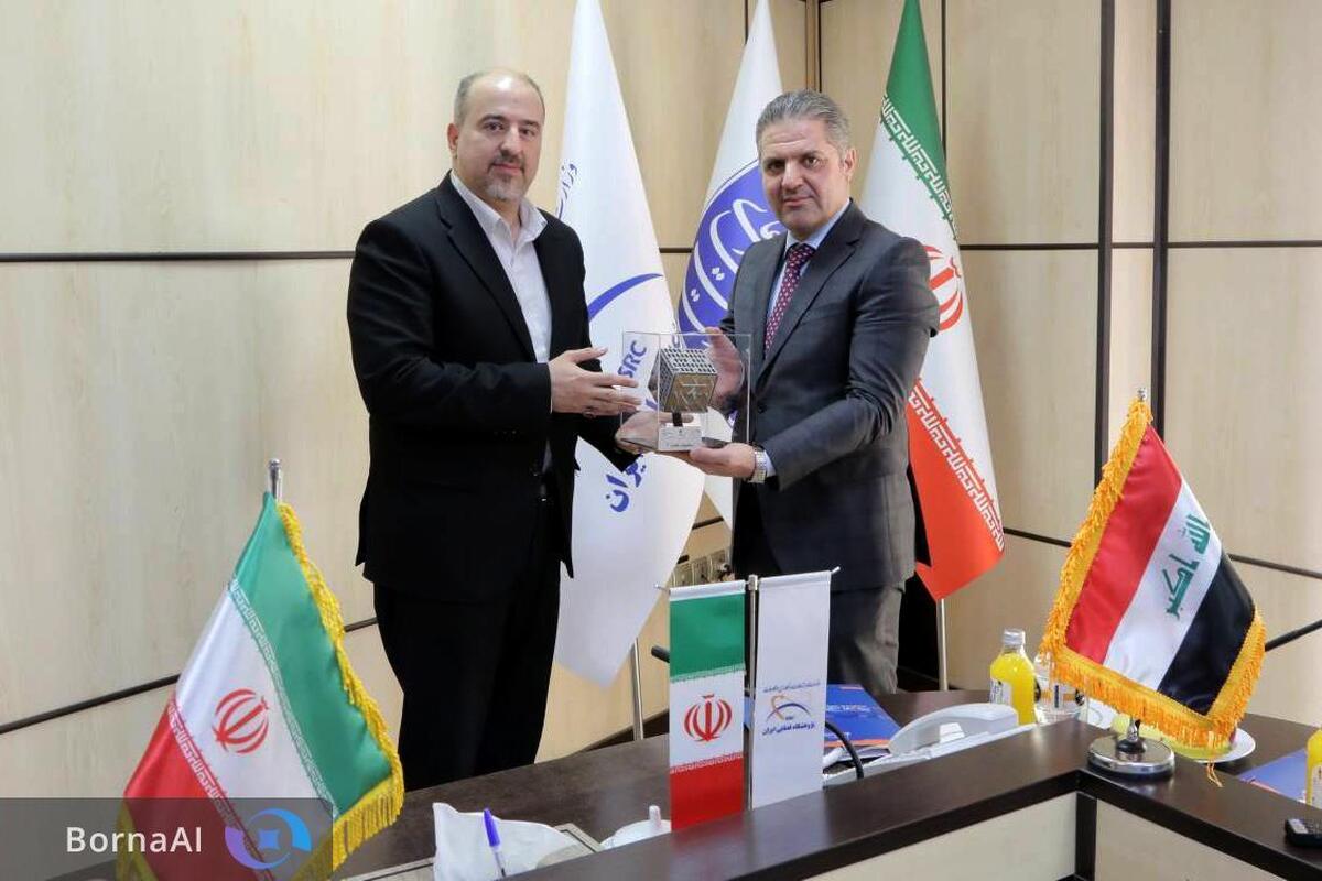 آمادگی ایران برای انتقال دانش فنی ساخت ماهواره به عراق