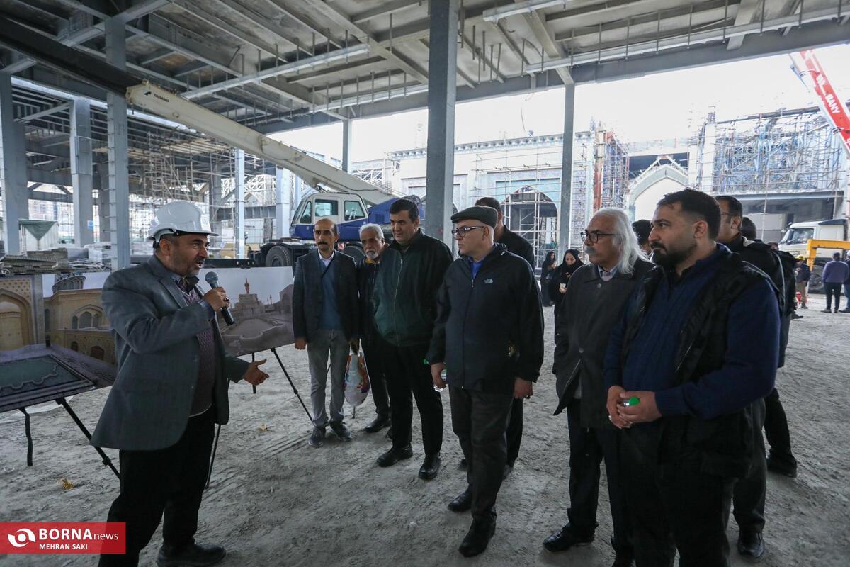 بازدید خبرنگاران از پروژه‌ها و مراکز رسانه‌ای آستان قدس رضوی
