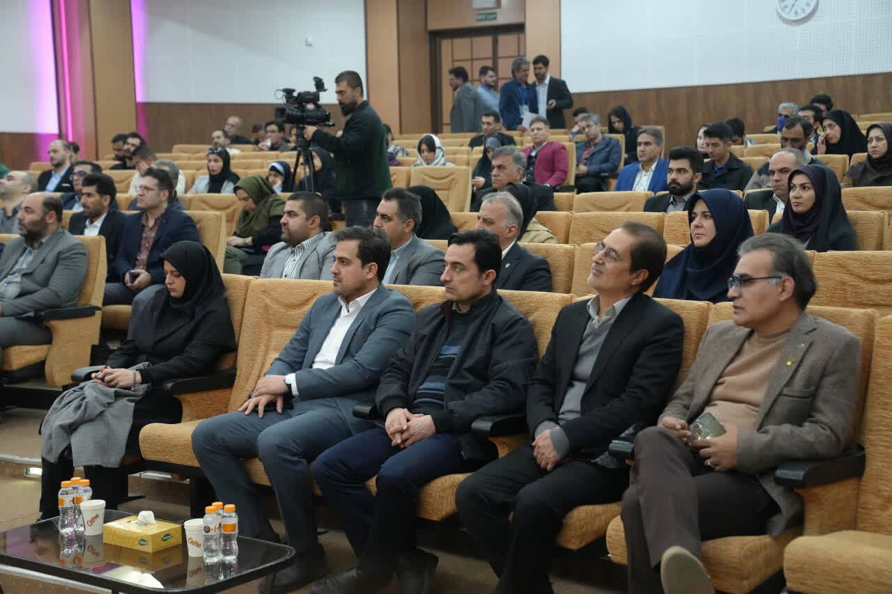 پژوهش های دانشگاهی باید کارآمد و اثرگذار و حلال مشکلات مردم باشد