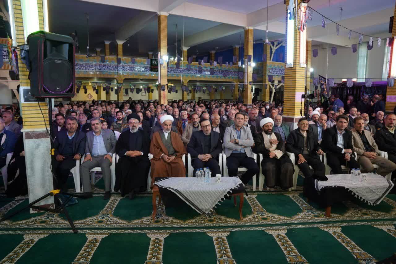 شهدا ستون اصلی امنیت و اقتدار کشور هستند شهدا ستون اصلی امنیت و اقتدار کشور هستند