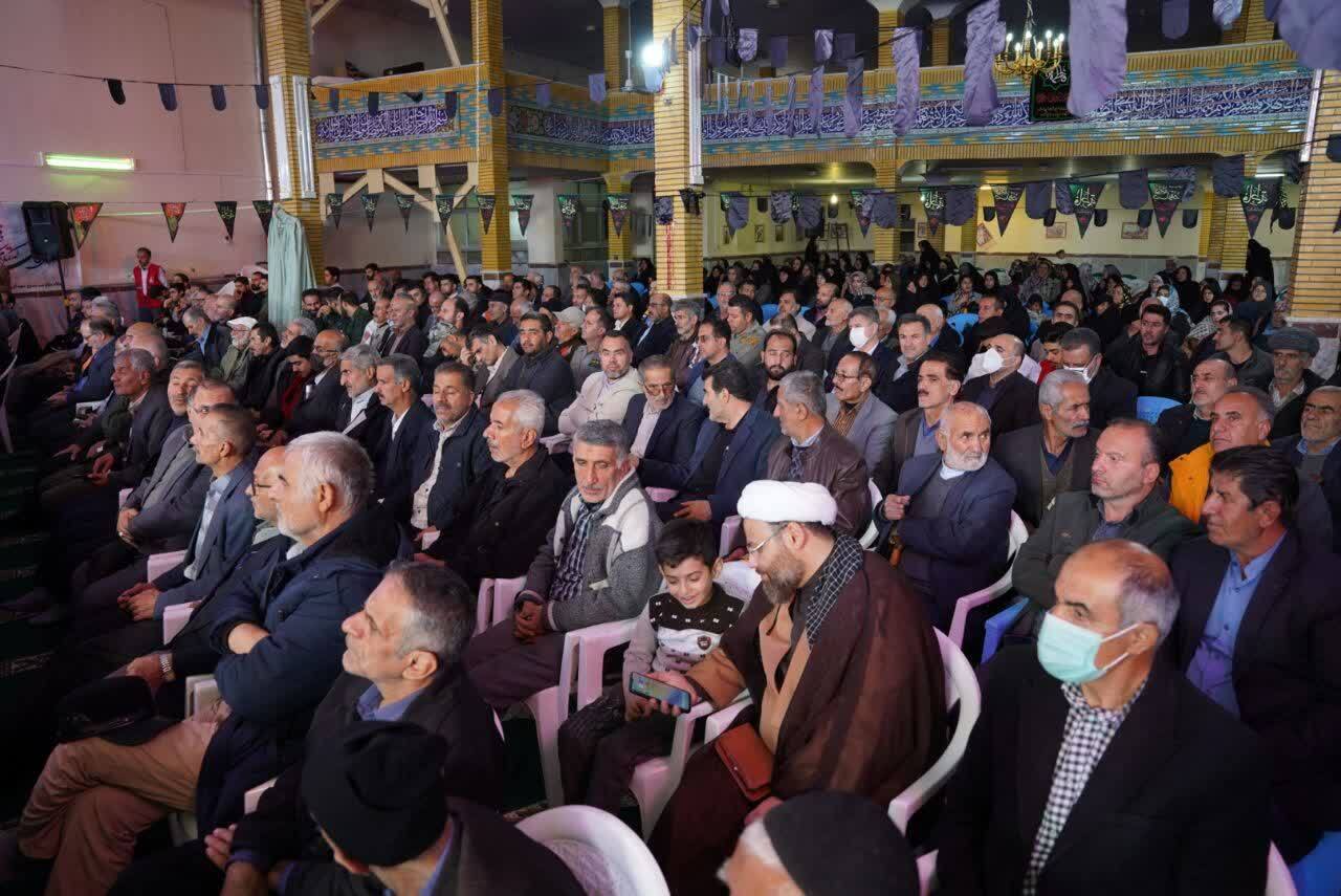 شهدا ستون اصلی امنیت و اقتدار کشور هستند شهدا ستون اصلی امنیت و اقتدار کشور هستند