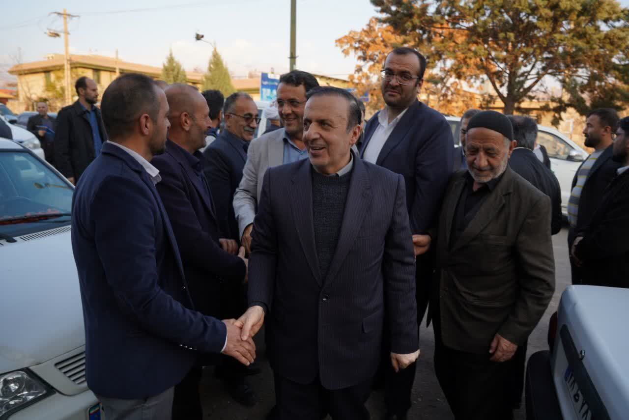 استاندار قزوین از اقامت های بوم گردی الموت بازدید کرد