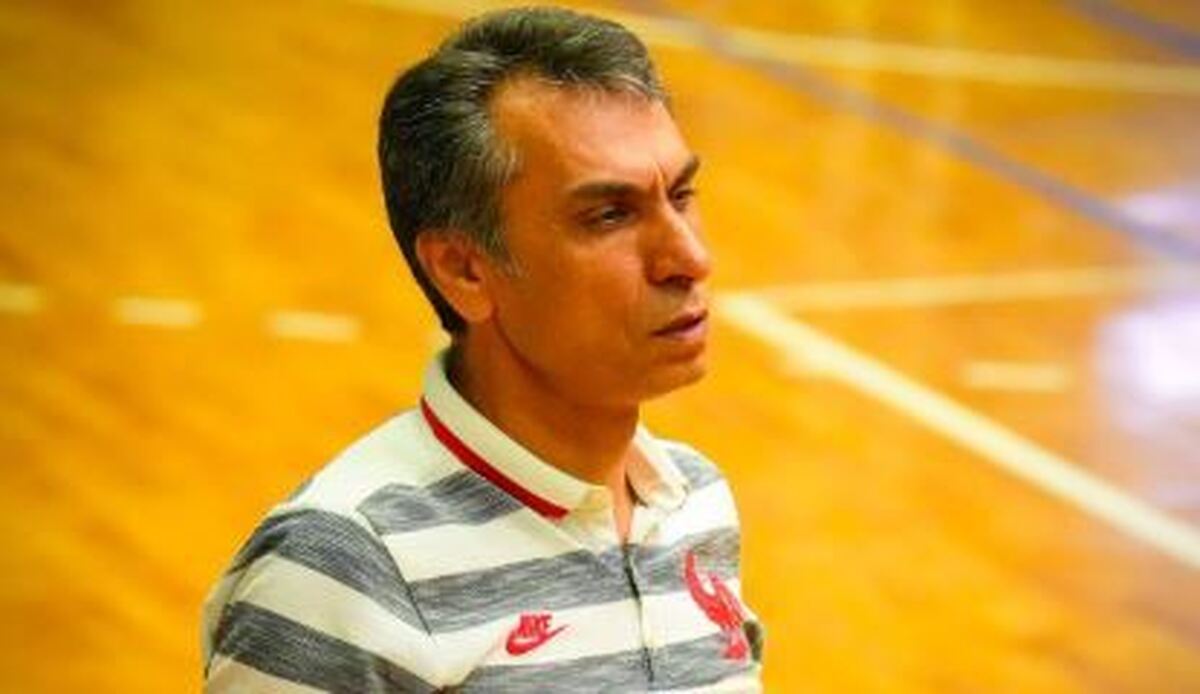 از عملکرد بازیکنان پردیس راضی هستم  