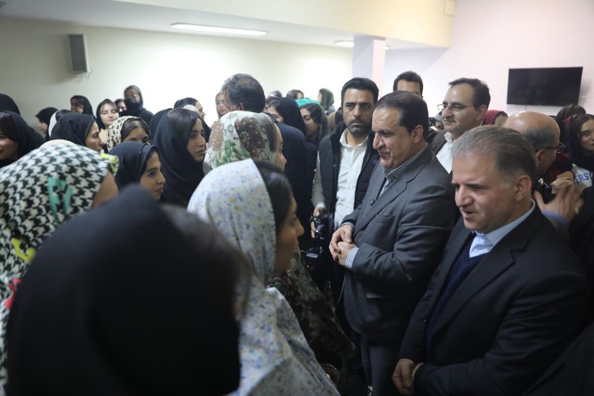 بازدید استاندار ایلام از خوابگاه‌های دانشجویی دانشگاه ایلام