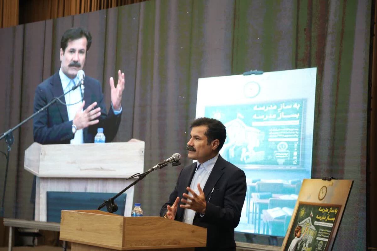 معاون رییس‌جمهور: مردم خوزستان کلاس درس مشارکت و مقاومت برای ایران هستند / جبران دین به استان با توسعه فضاهای آموزشی