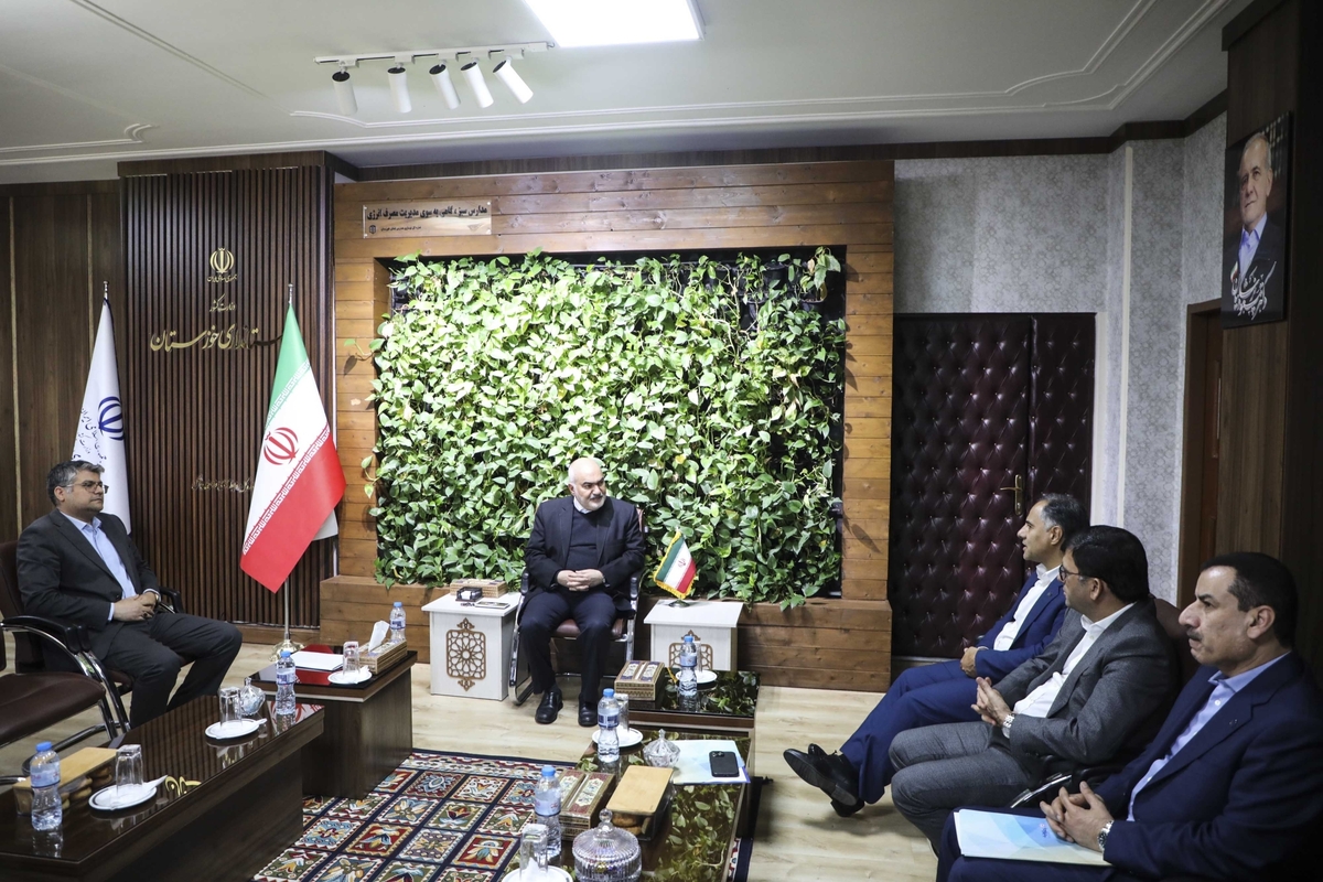 استاندار خوزستان از افزایش ۸ برابری سقف تسهیلات بانک تجارت در استان خبر داد