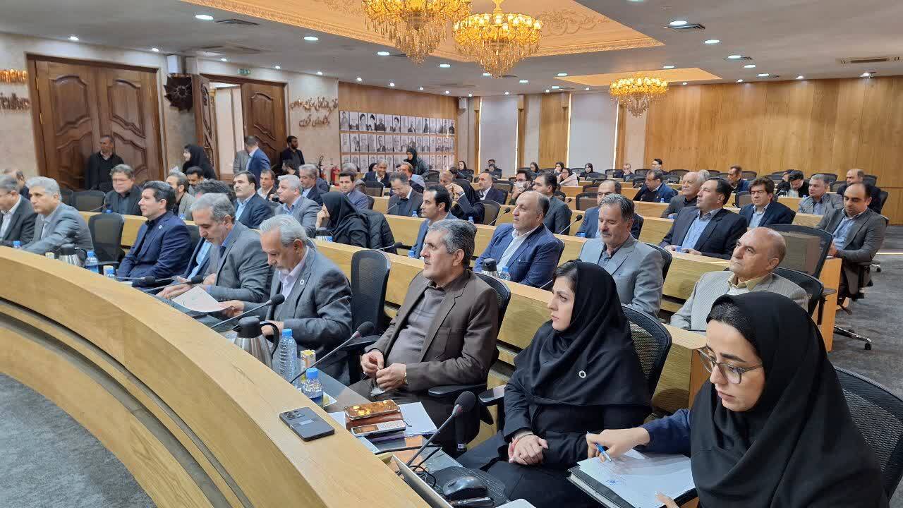 توسعه صادرات به کشورهای همسایه در دیپلماسی اقتصادی در اولویت باشد/ استفاده از مشاوران علمی در ادارات توسعه صادرات به کشورهای همسایه در دیپلماسی اقتصادی در اولویت باشد/ استفاده از مشاوران علمی در ادارات