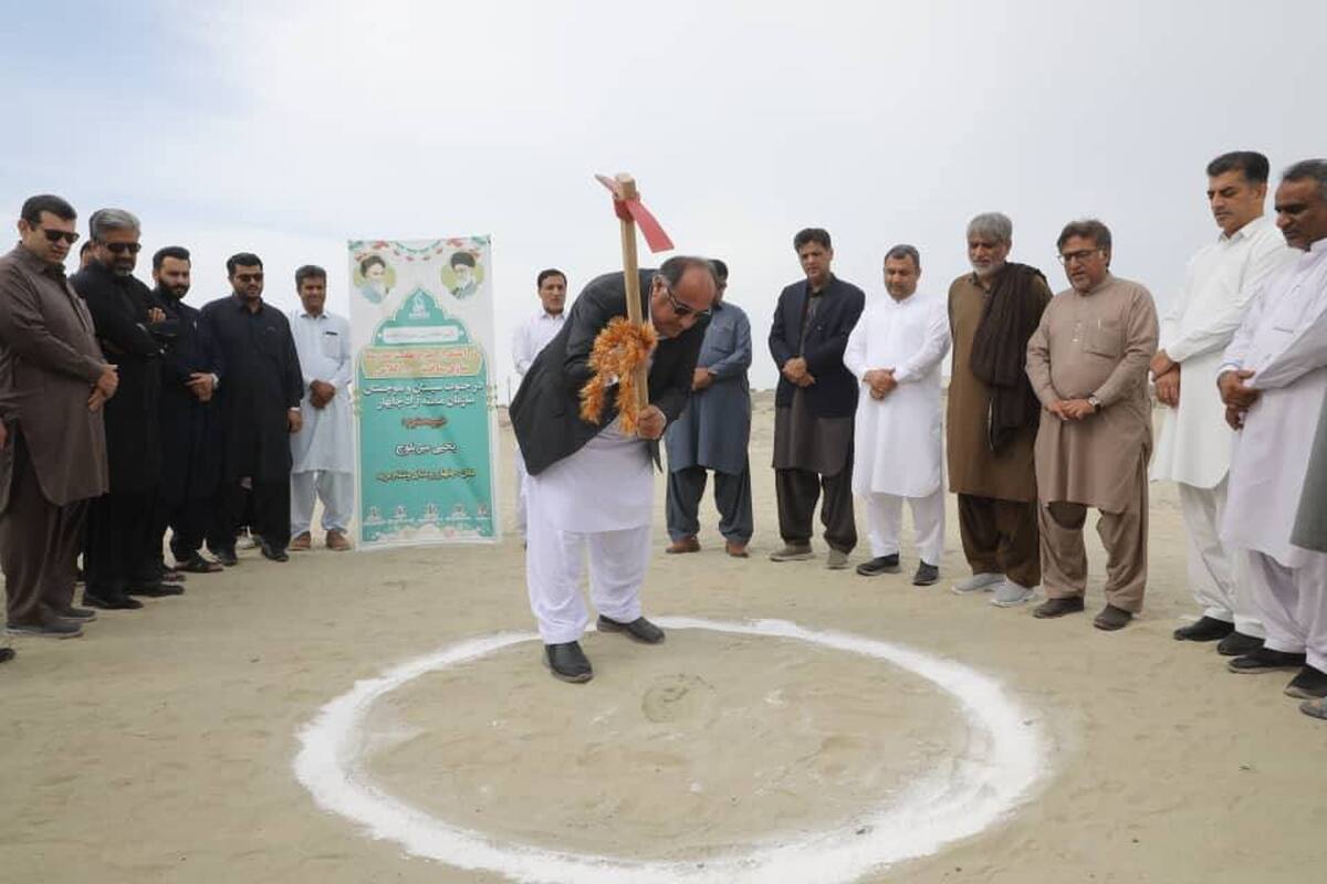 آیین کلنگ زنی احداث مدرسه ۴ کلاسه روستای وشنام مرید برگزار شد