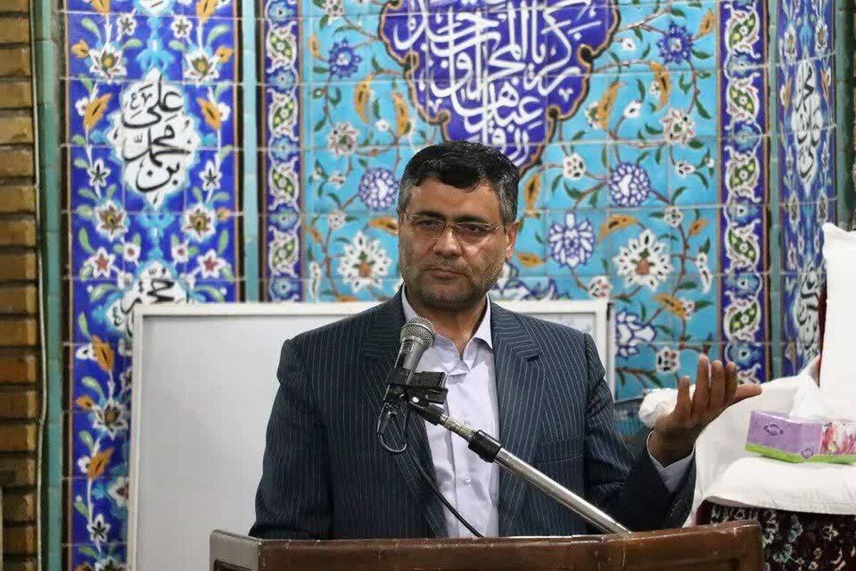 همدلی و تلاش بیشتر به شکوفایی شهرستان بویین زهرا کمک می کند