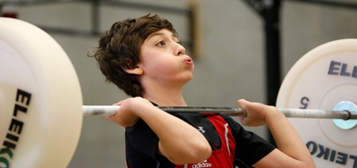 آیا ورزش سنگین باعث کوتاهی قد کودکان می‌شود؟