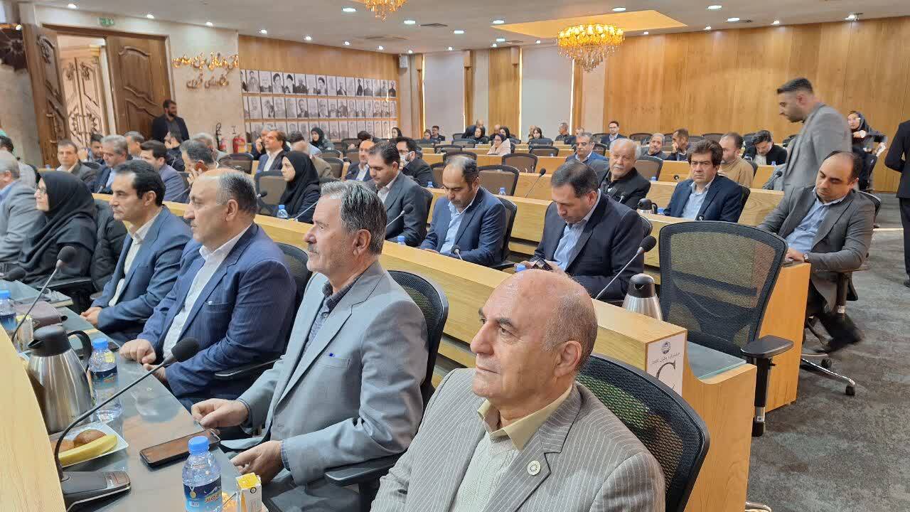 زیرساختهای دیپلماسی اقتصادی در کشور باید فراهم شود زیرساختهای دیپلماسی اقتصادی در کشور باید فراهم شود