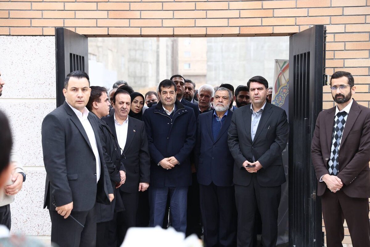 بازدید وزیر ورزش و جوانان از سالن سنگنوردی قزوین