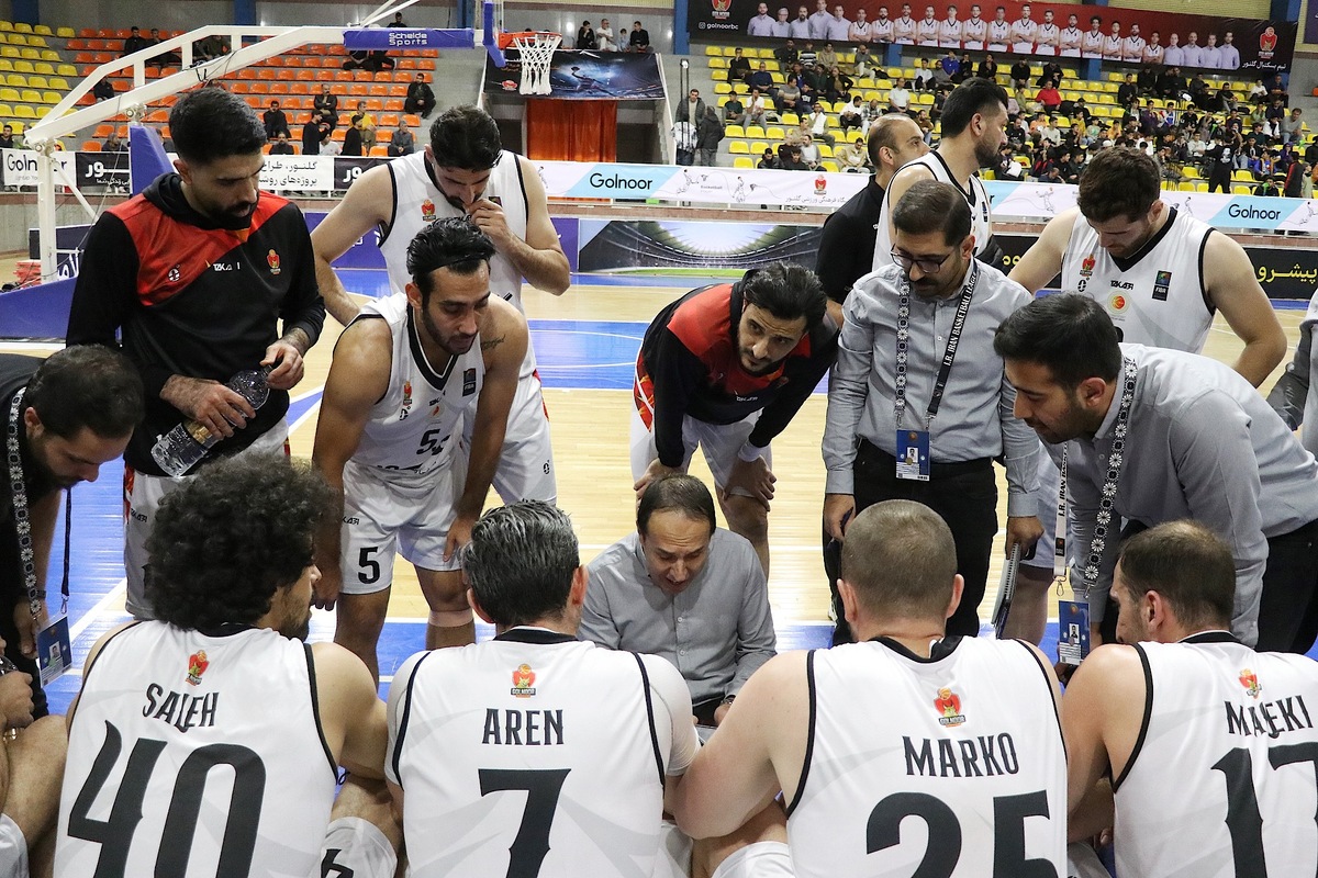 تقابل حساس استقلال و گلنور اصفهان در هفته یازدهم لیگ برتر آقایان