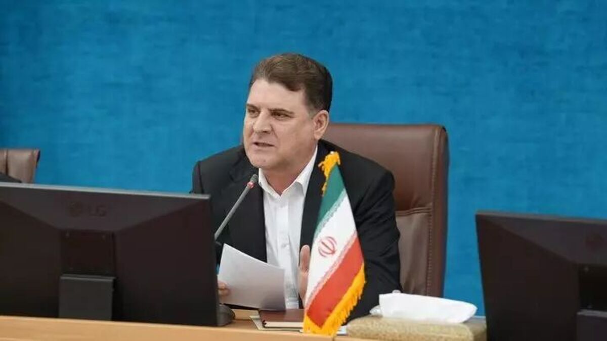 مجلس به مطالبه عمومی برای افزایش مشارکت مردم و نخبگان در نهاد مهم شوراها توجه کند