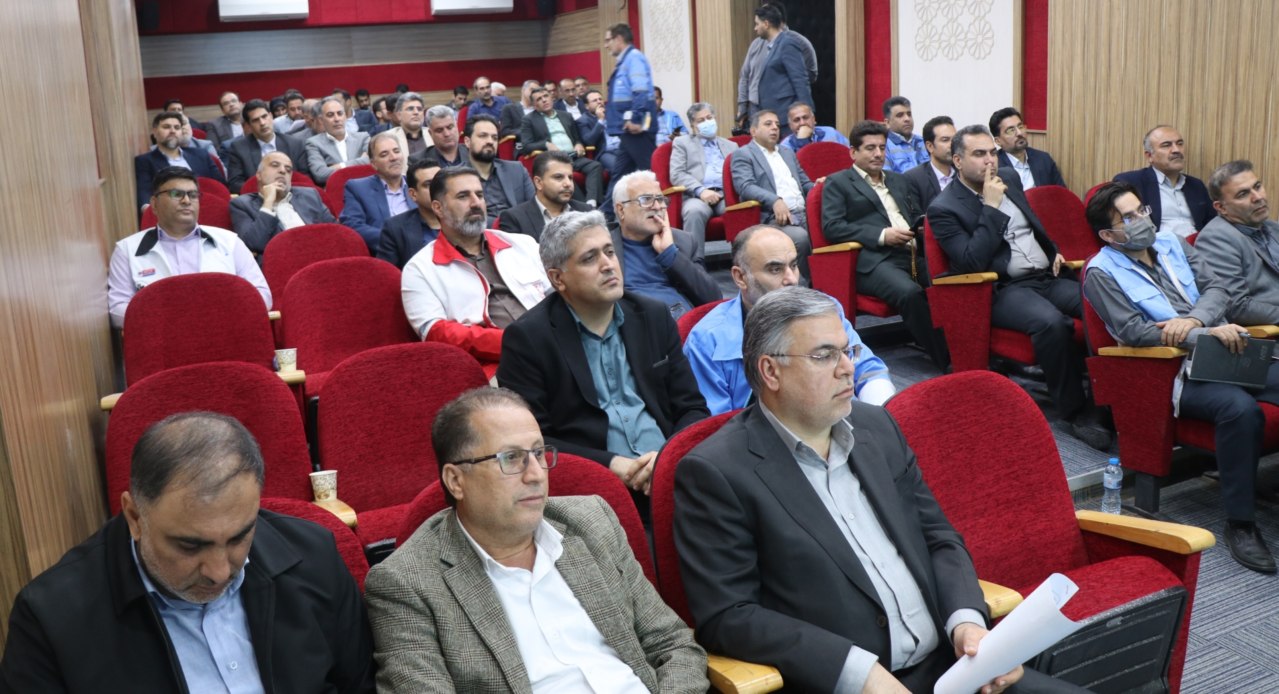 دستور آمادهباش کامل دستگاههای خوزستان برای مقابله با آبگرفتگی های احتمالی دستور آمادهباش کامل دستگاههای خوزستان برای مقابله با آبگرفتگی های احتمالی