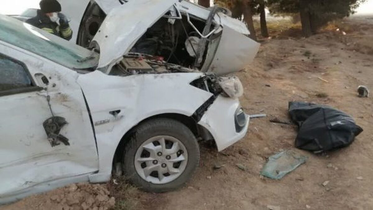 پنج مصدوم در حادثه برخورد کوییک با مینی بوس