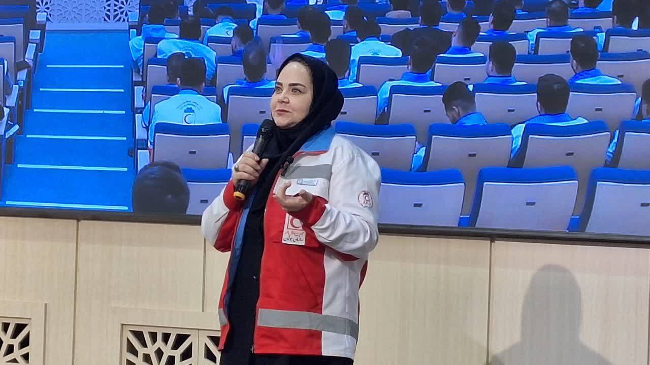 جوانان هلال احمر با مهارتهای 10 گانه زندگی آشنا شدند