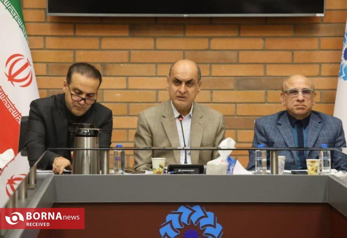 شتاب در رفع موانع تولید در گیلان و توسعه همکاری‌های اقتصادی با روسیه