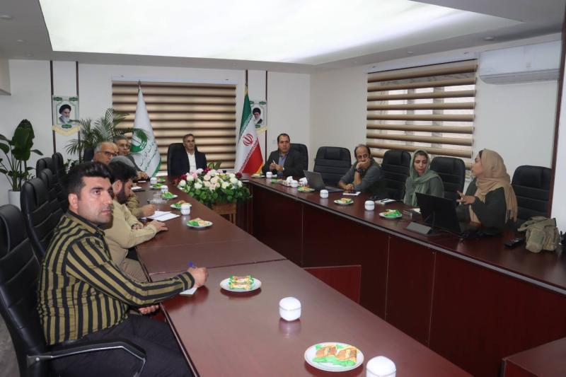 مدیرکل حفاظت محیطزیست خوزستان: آگاهسازی جوامع محلی نقش کلیدی در حفاظت از گوزن زرد ایرانی دارد مدیرکل حفاظت محیطزیست خوزستان: آگاهسازی جوامع محلی نقش کلیدی در حفاظت از گوزن زرد ایرانی دارد