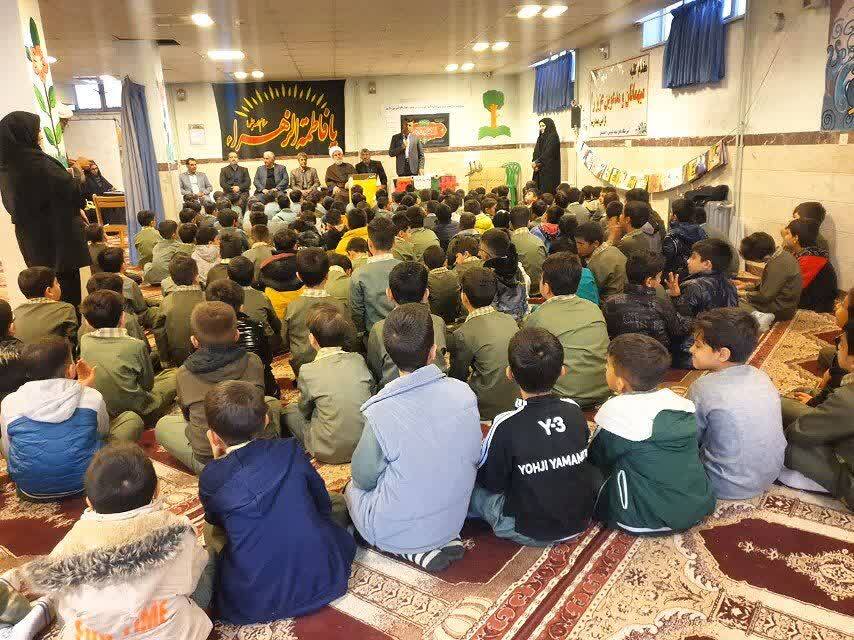 مسیر پیشرفت هر کشوری ایجاد پیوند ناگسستنی نسل جوان با کتاب است