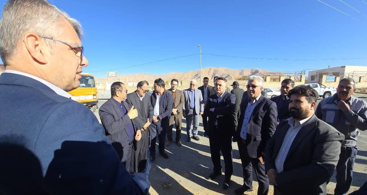 بازدید معاون رئیس سازمان انرژی اتمی از پروژه‌های آبرسانی روستاهای خنداب