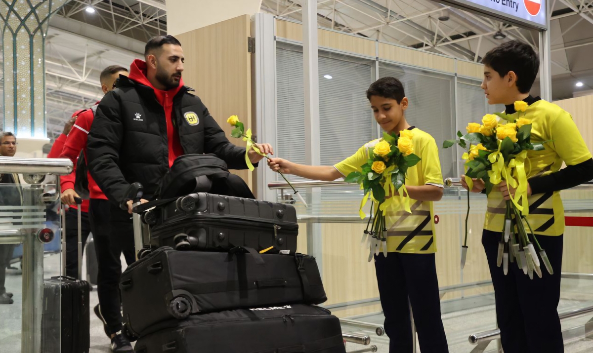 تیم فوتبال الحسین اردن وارد اصفهان شد